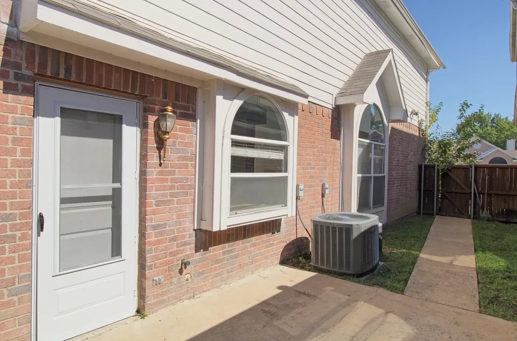 6418 Wildhaven Drive Rowlett TX 75089