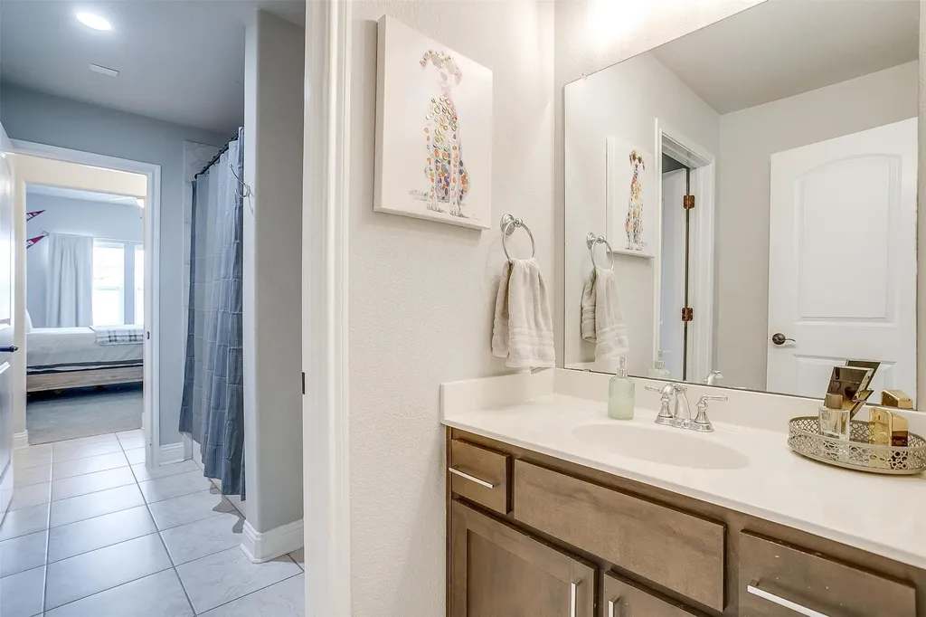 13724 Leatherstem Lane Fort Worth TX 76008