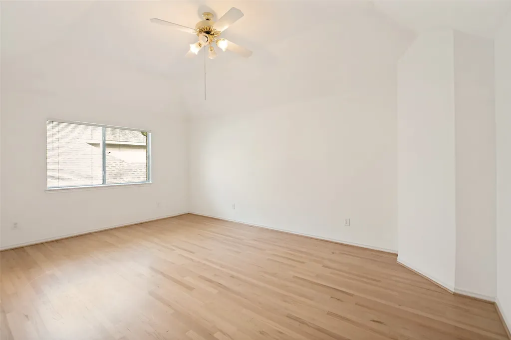 5820 Willow Wood Lane Dallas TX 75252