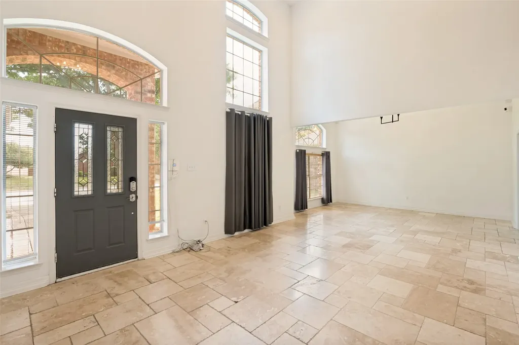 5820 Willow Wood Lane Dallas TX 75252