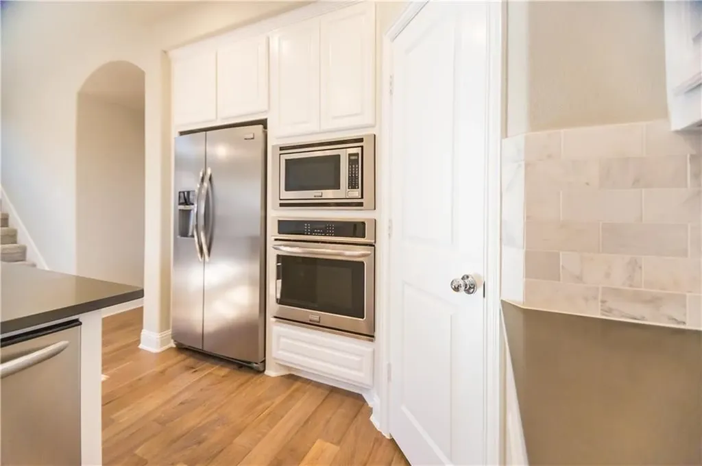 4309 Meadow Hawk Drive Arlington TX 76005