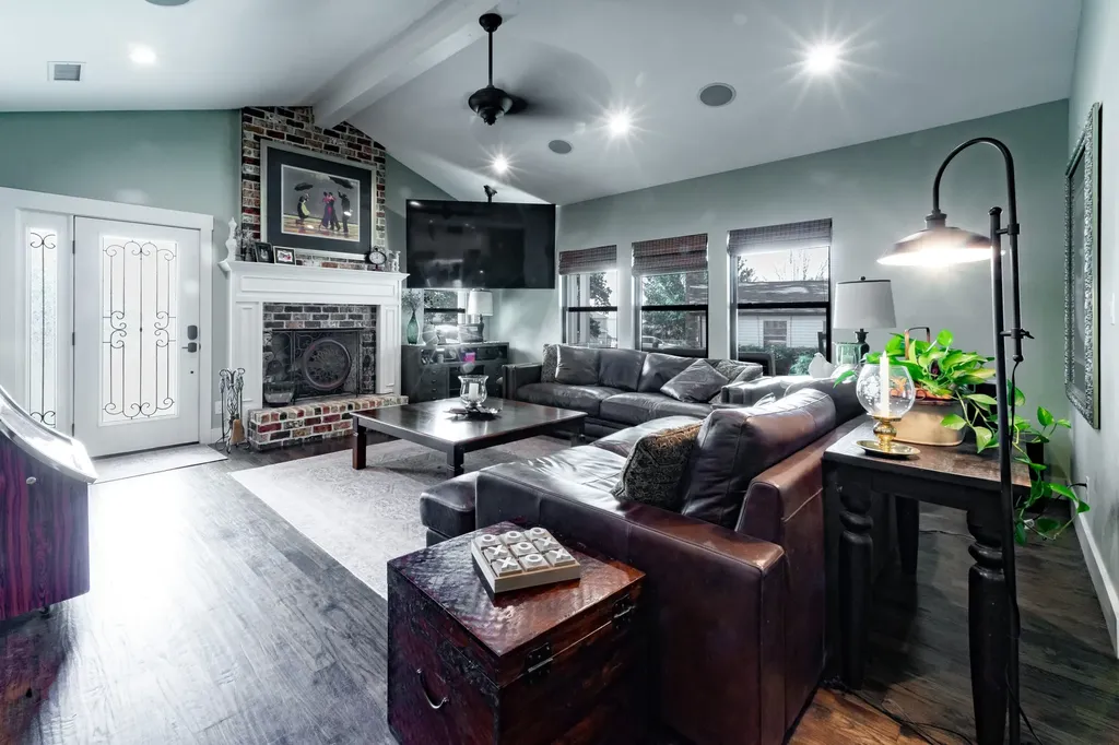 131 Lakeway Lane Gun Barrel City TX 75156