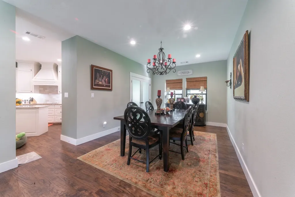 131 Lakeway Lane Gun Barrel City TX 75156