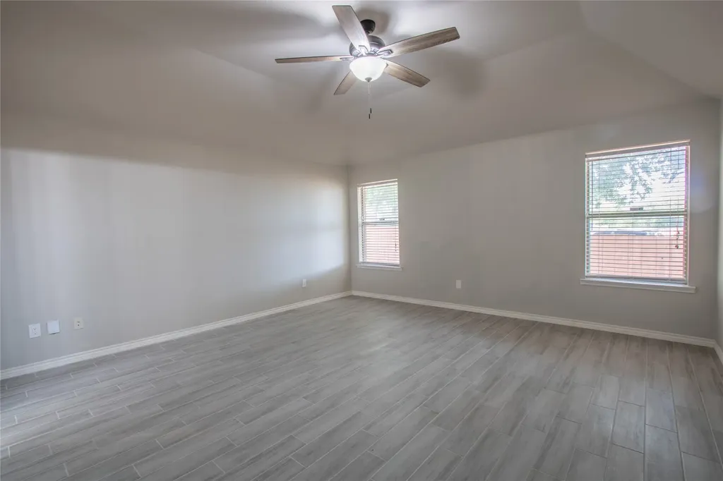 6805 Terbet Court Fort Worth TX 76112