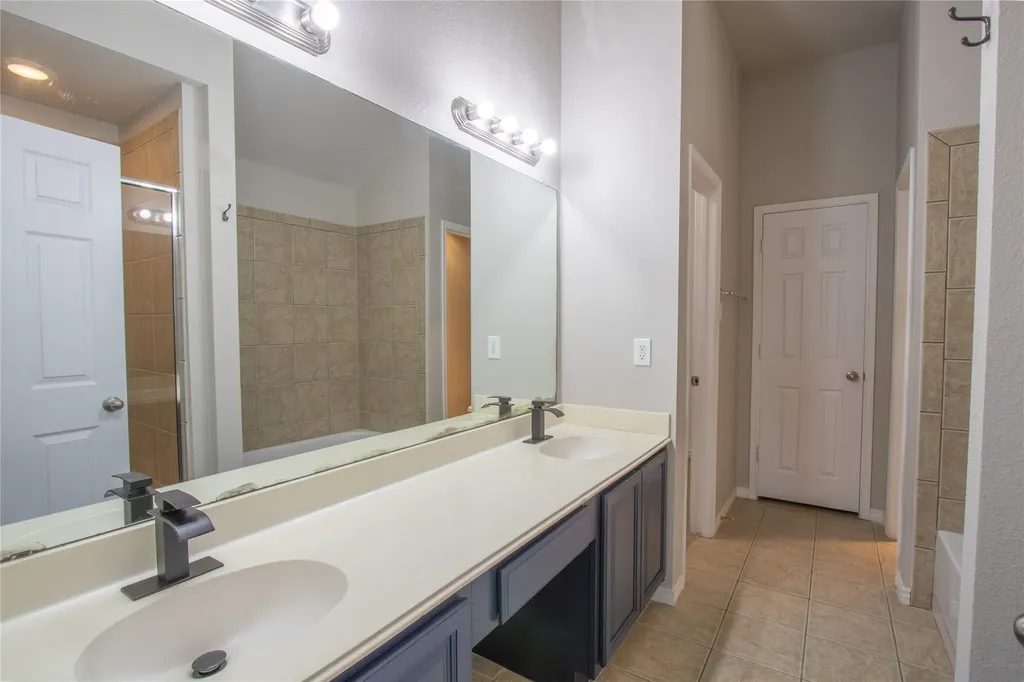 6805 Terbet Court Fort Worth TX 76112