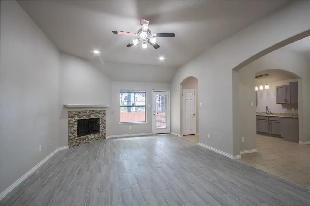 6805 Terbet Court Fort Worth TX 76112