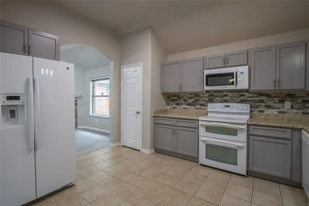 6805 Terbet Court Fort Worth TX 76112