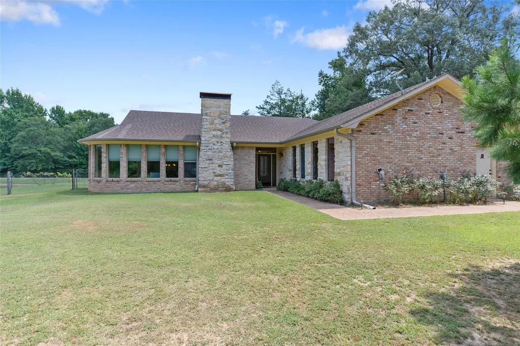 253 County Road 2412 Pickton TX 75471