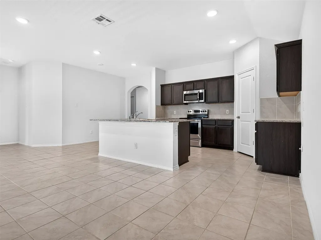 1111 Meadow Side Drive Princeton TX 75407