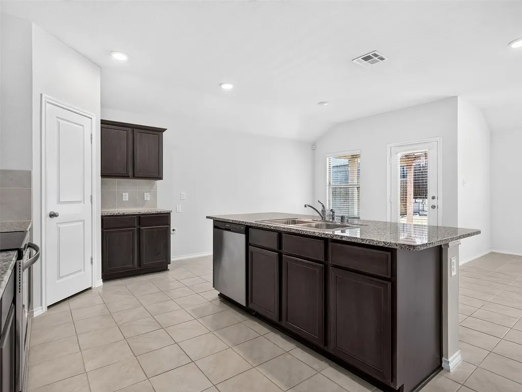 1111 Meadow Side Drive Princeton TX 75407