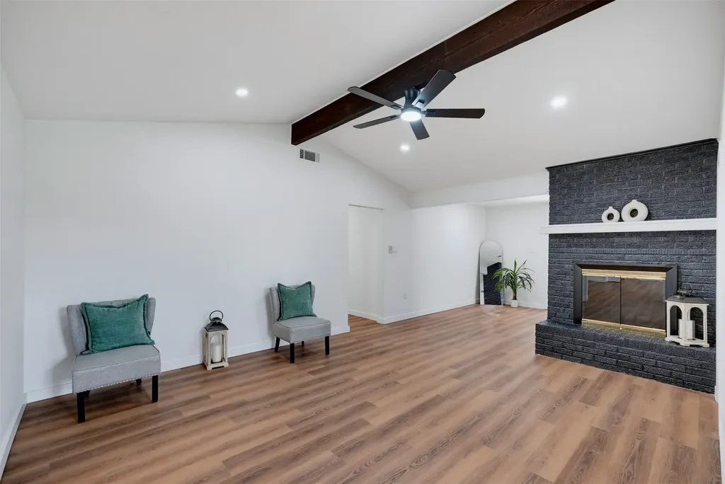 3701 Alhambra Drive Forest Hill TX 76119