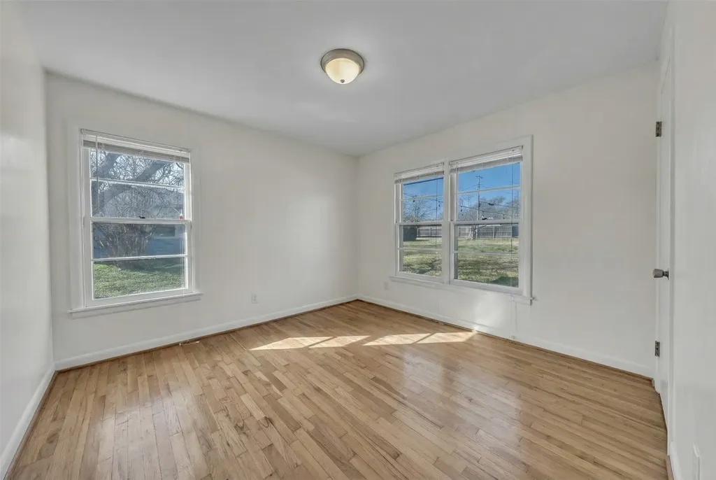100 Rosedale Avenue Keene TX 76059