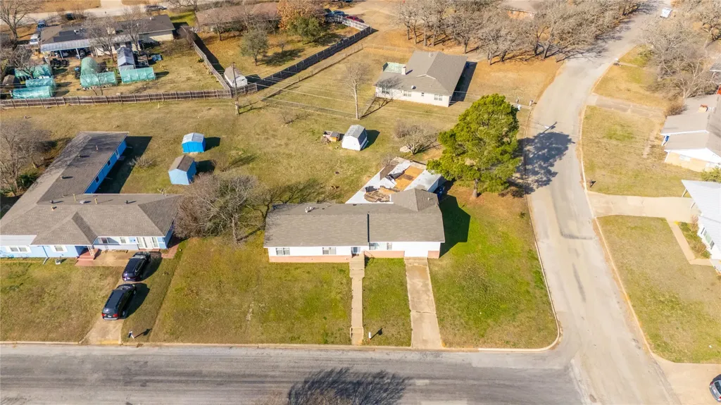 100 Rosedale Avenue Keene TX 76059