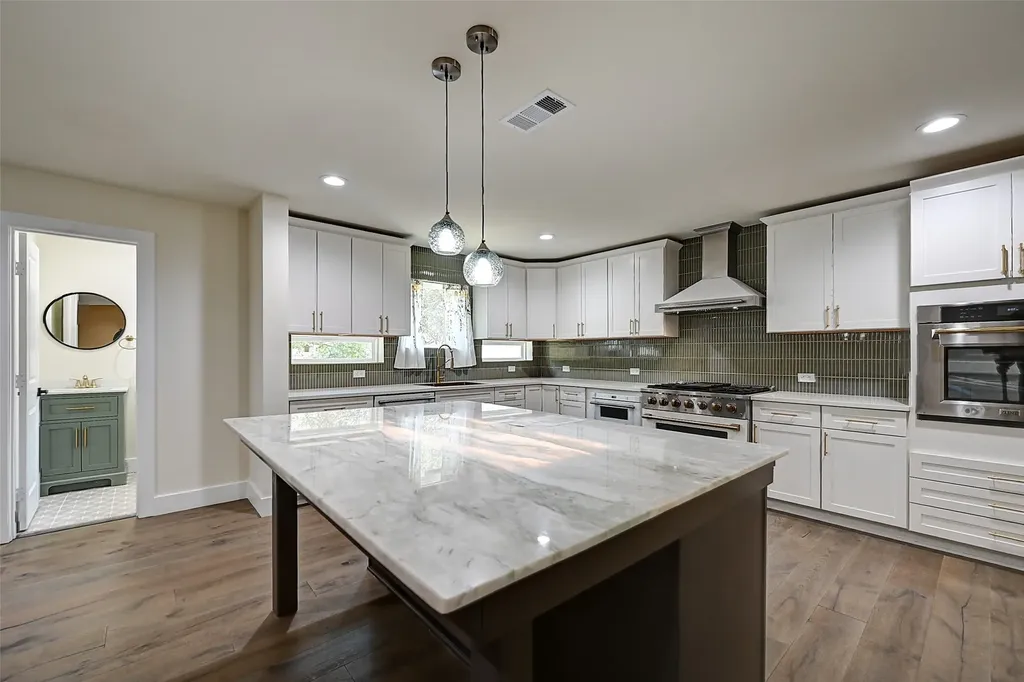 3900 Pelham Road Fort Worth TX 76116