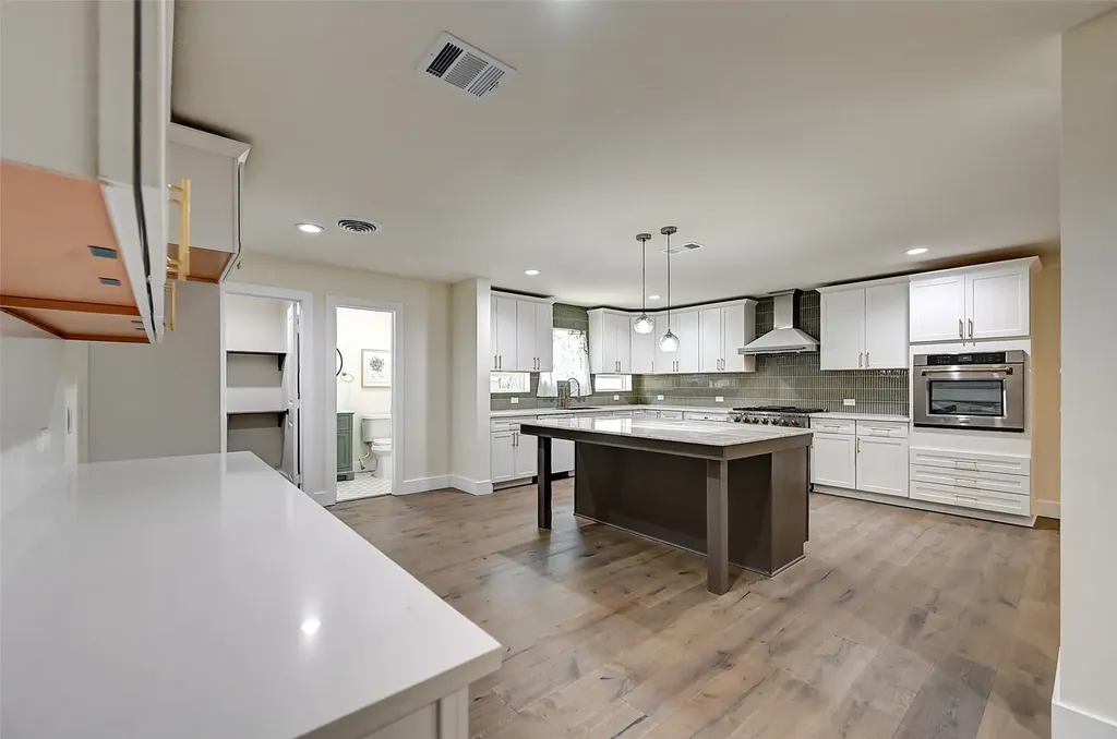 3900 Pelham Road Fort Worth TX 76116