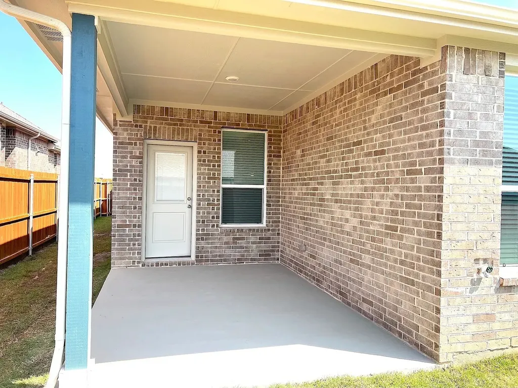 1717 Sparrow Street Denton TX 76205