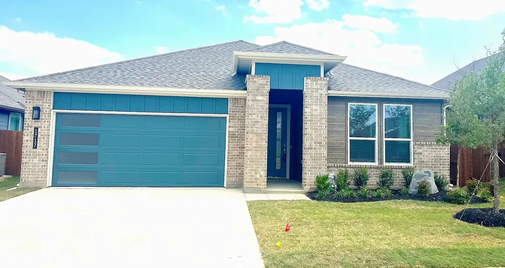 1717 Sparrow Street Denton TX 76205