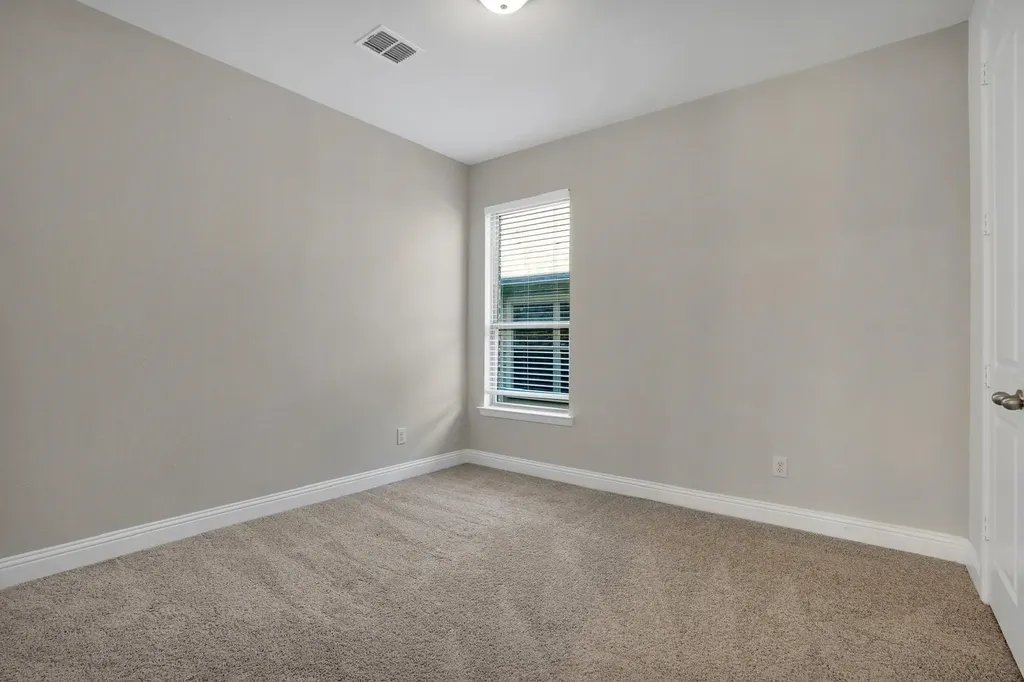 821 Field Crossing Little Elm TX 76227