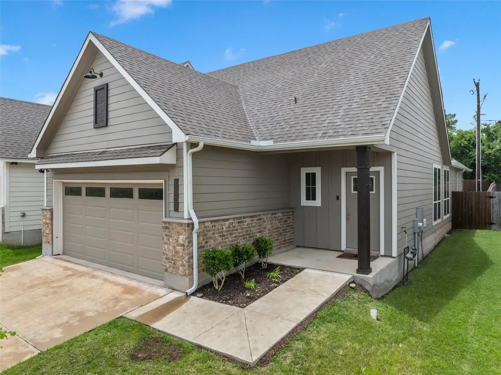 1613 Elise Avenue Waco TX 76706