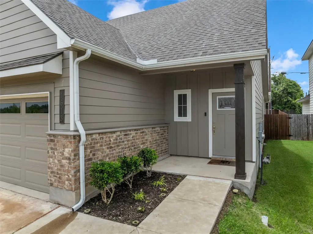 1613 Elise Avenue Waco TX 76706