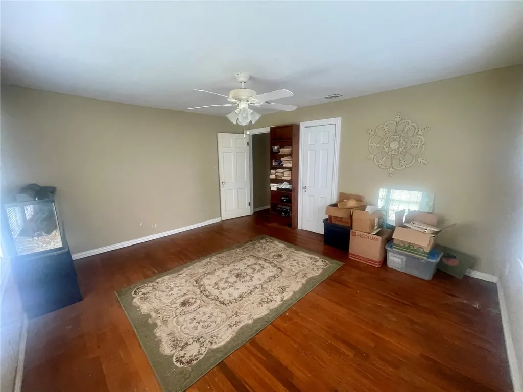 718 Houston Street Sulphur Springs TX 75482