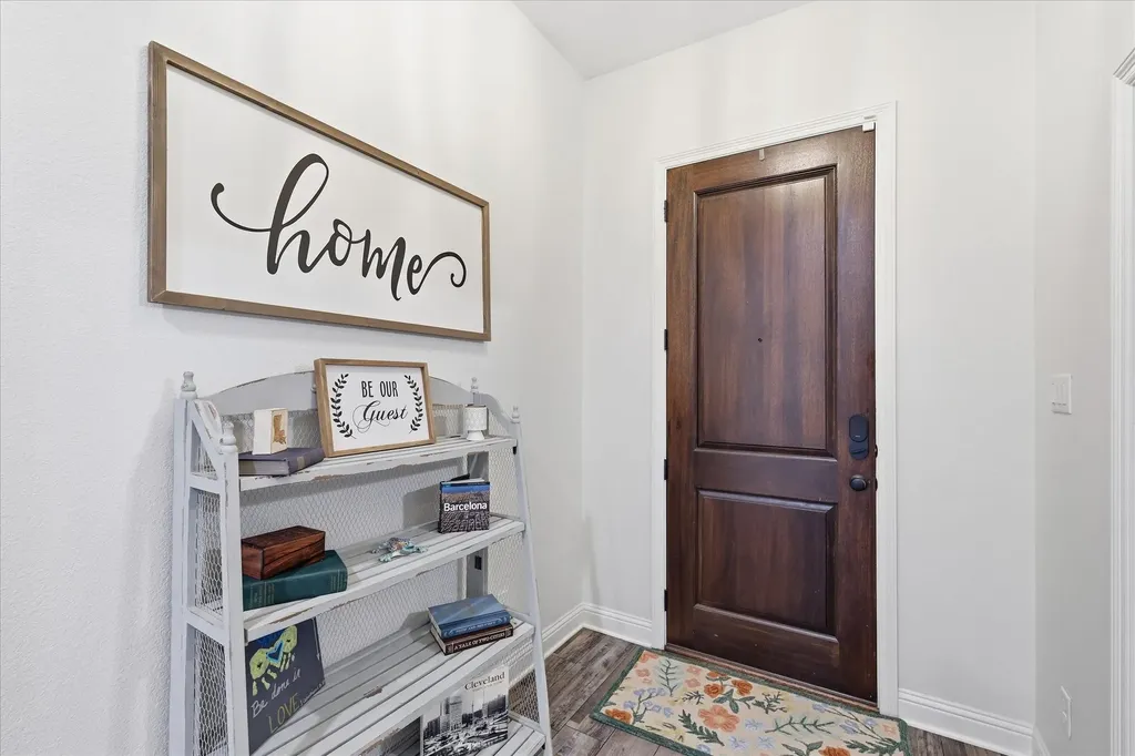 1004 Forest Hill Drive Weatherford TX 76087