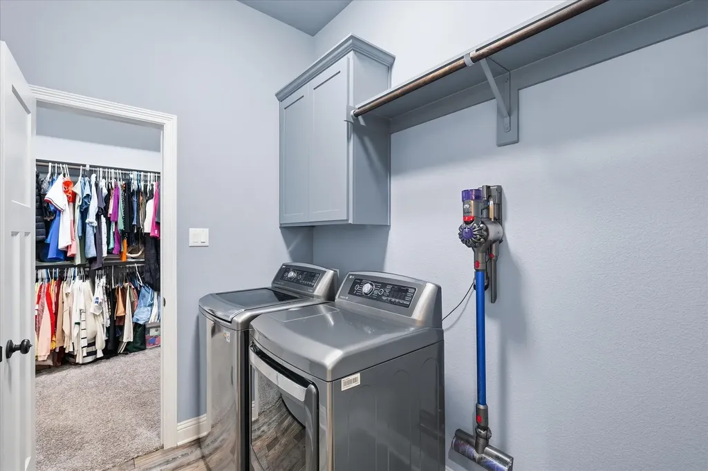 1004 Forest Hill Drive Weatherford TX 76087