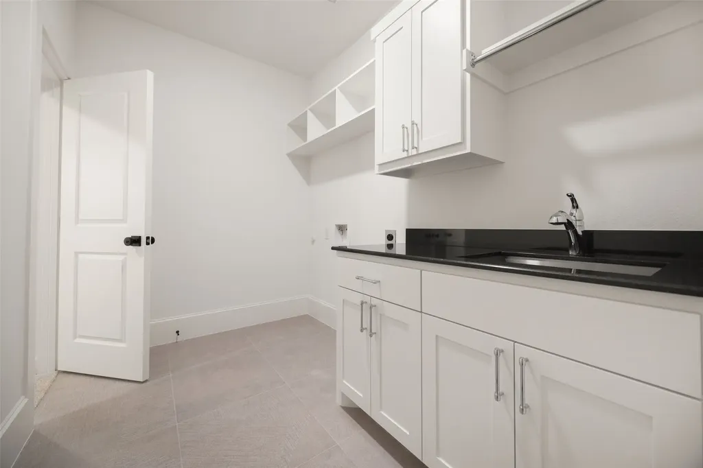 6304 Covington Lane Dallas TX 75214
