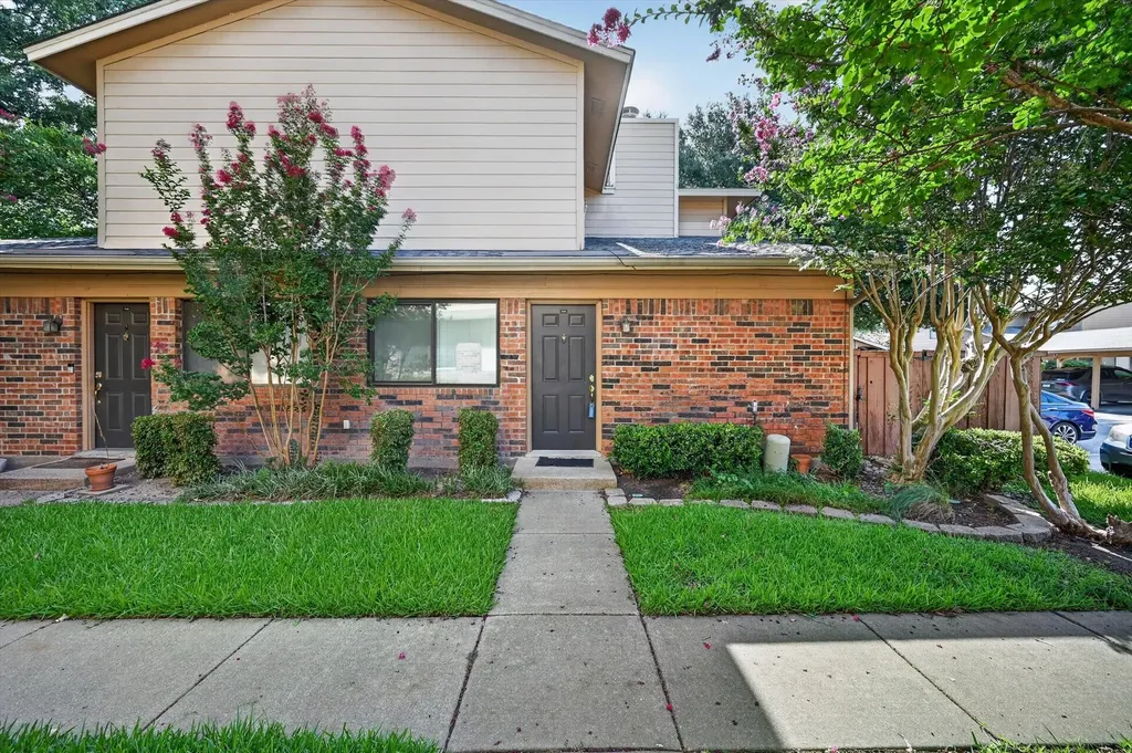 5728 Cedar Creek Drive Benbrook TX 76109