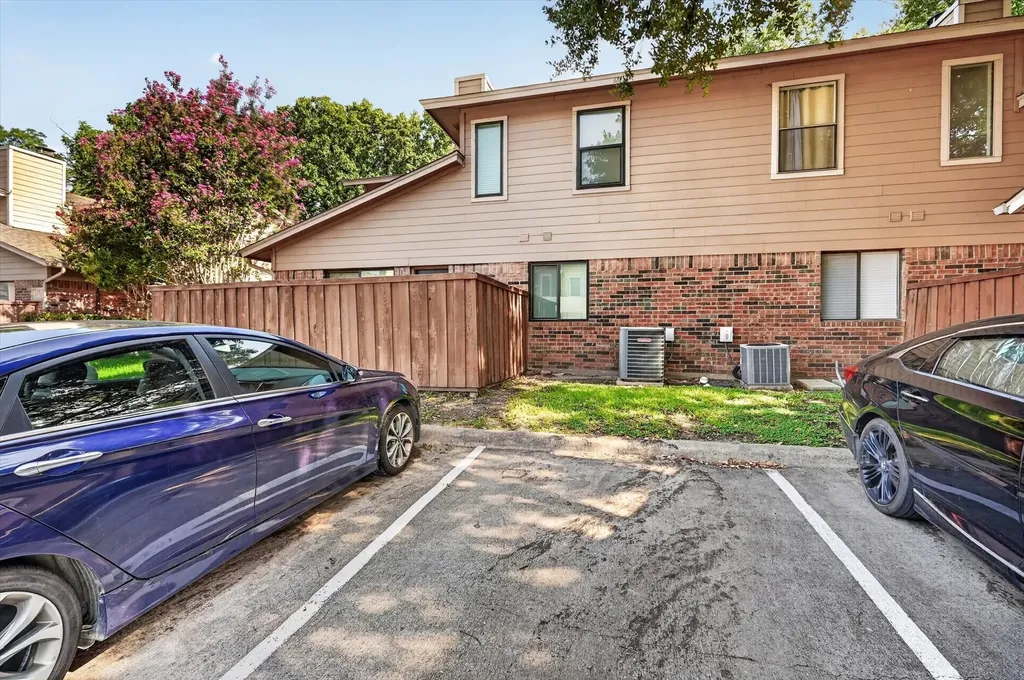 5728 Cedar Creek Drive Benbrook TX 76109