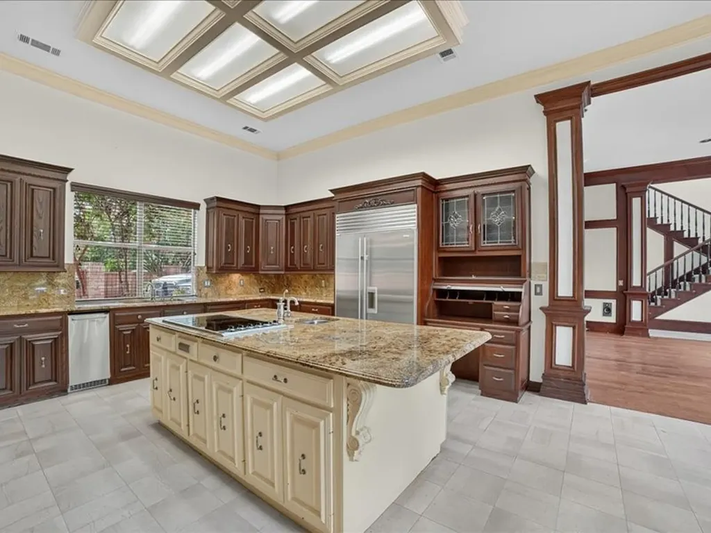 5201 Windjammer Road Plano TX 75093