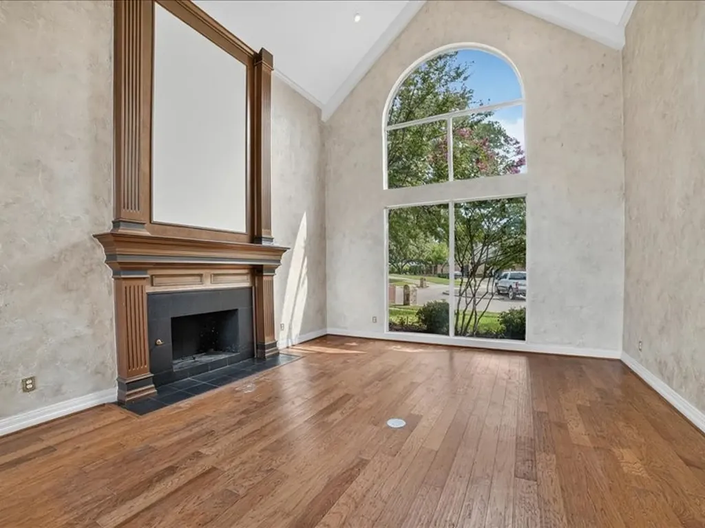 5201 Windjammer Road Plano TX 75093