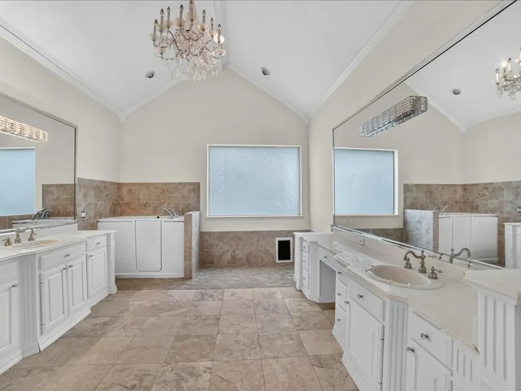 5201 Windjammer Road Plano TX 75093