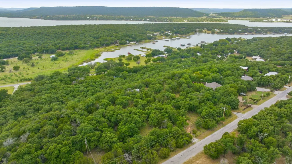 4195 S Lakeview Gordon TX 76453