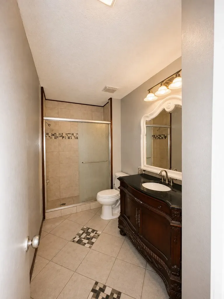 1928 La Prada Parkway Mesquite TX 75150