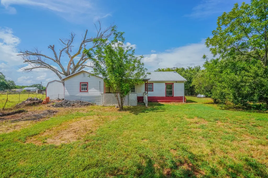 713 Lution Drive Weatherford TX 76087