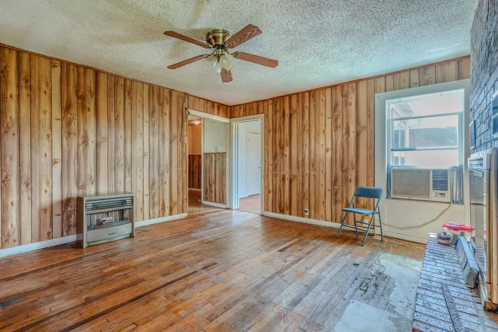 713 Lution Drive Weatherford TX 76087
