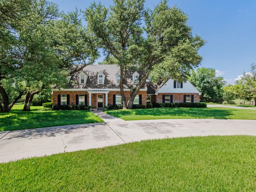 4501 River Oaks (9 Ac) Drive Brownwood TX 76801