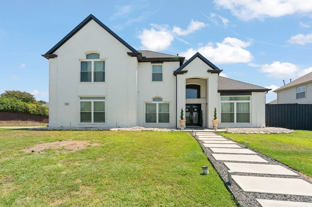 2814 Saint Maria Drive Mansfield TX 76063