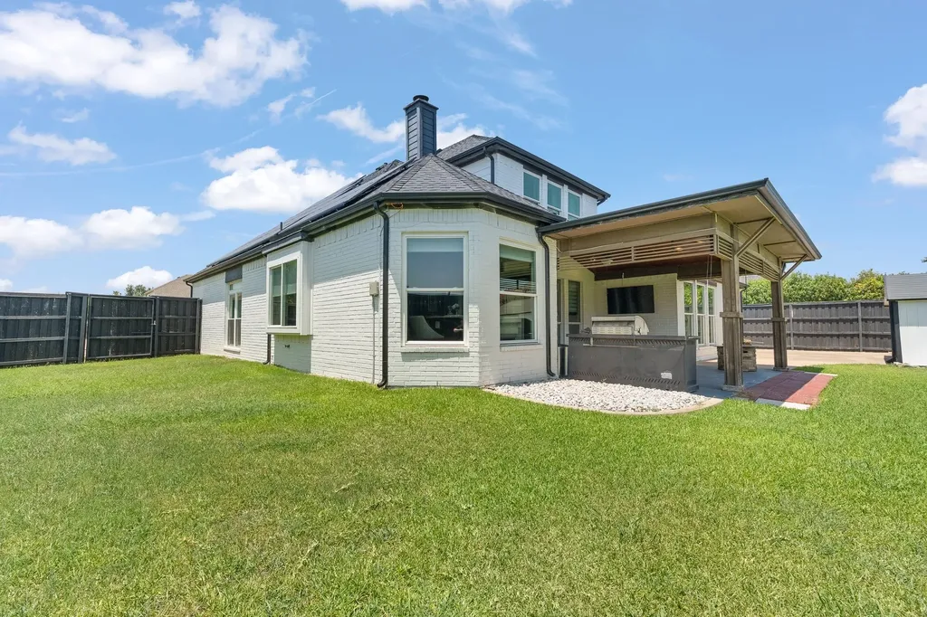 2814 Saint Maria Drive Mansfield TX 76063