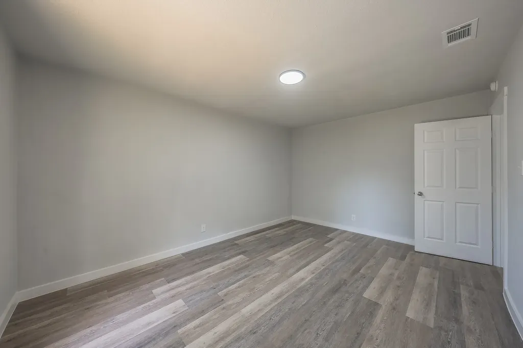 5558 Meadowbrook Drive Fort Worth TX 76112
