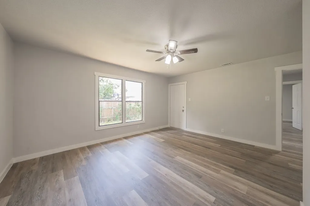 5558 Meadowbrook Drive Fort Worth TX 76112