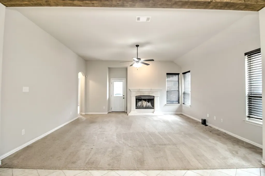 1809 Silver Oaks Gainesville TX 76240