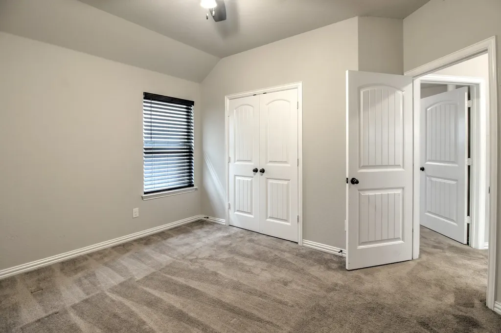 1809 Silver Oaks Gainesville TX 76240