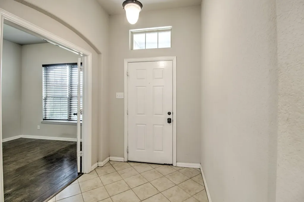 1809 Silver Oaks Gainesville TX 76240