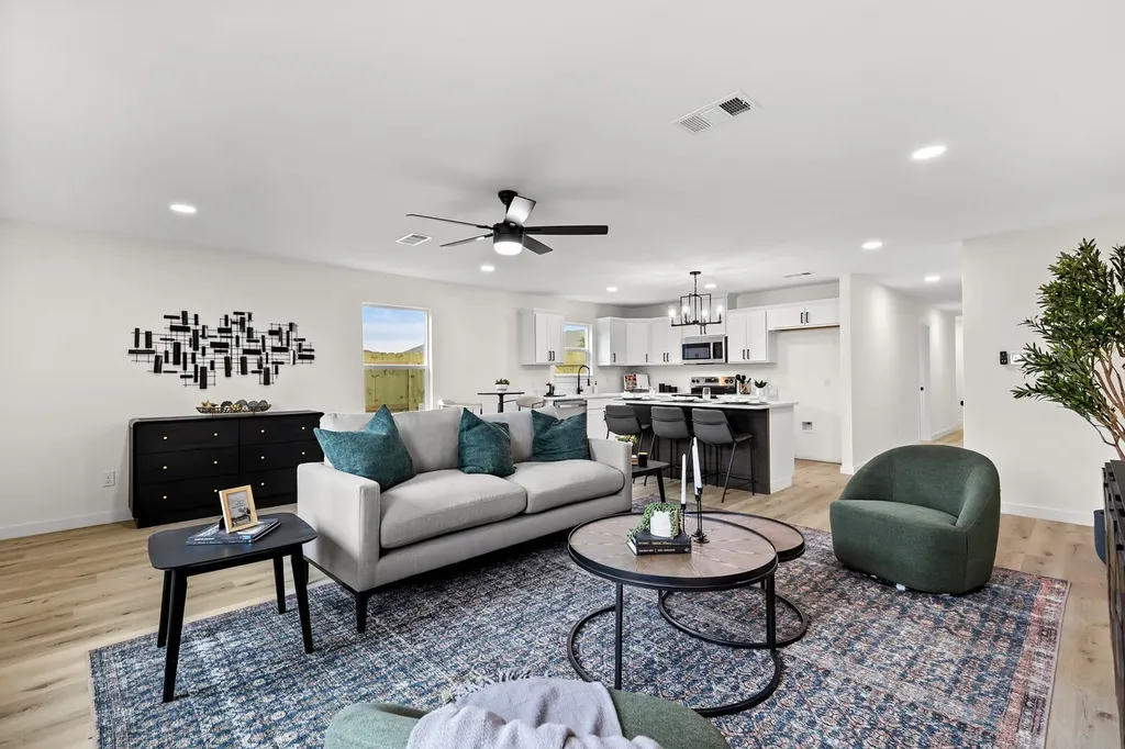 516 Paso Fino Street Robinson TX 76706
