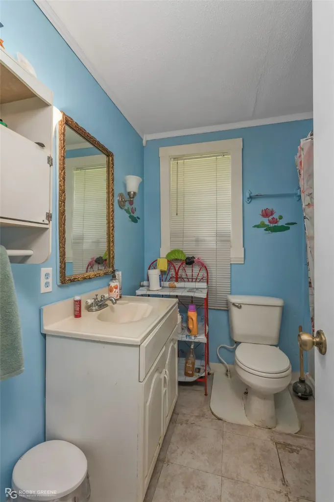 773 Main Street Doyline LA 71023