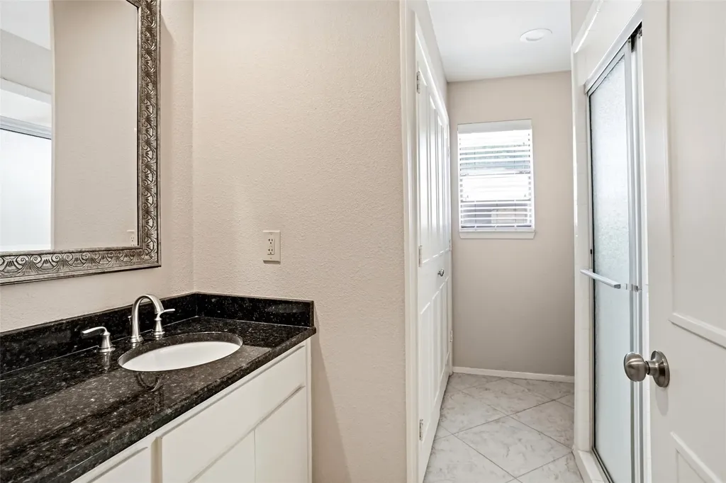 4861 Ledgestone Court Fort Worth TX 76132