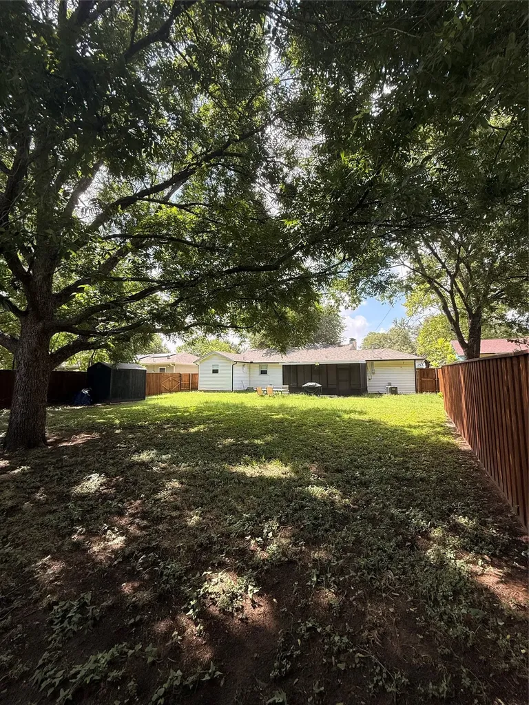5116 Melbourne Drive Fort Worth TX 76114