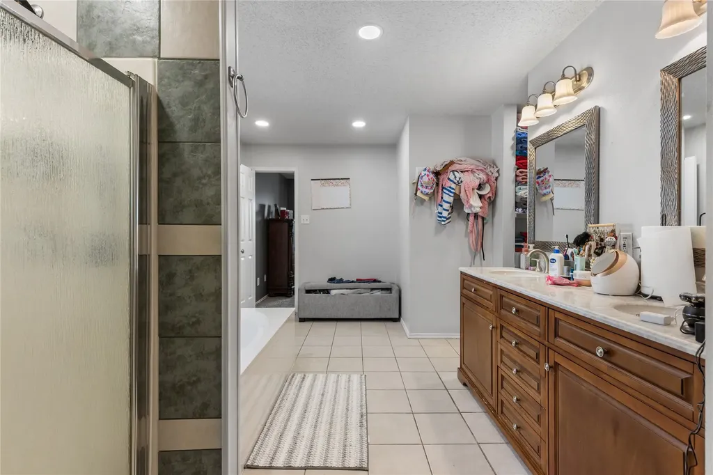 1409 Bregenz Lane Lewisville TX 75067